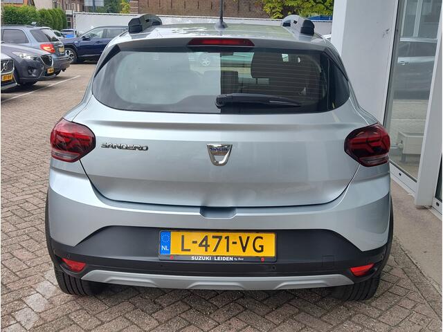 Dacia SANDERO Stepway 1.0 TCe 90 COMFORT AUTOMAAT Dodehoeksensoren | Navi | Keyless