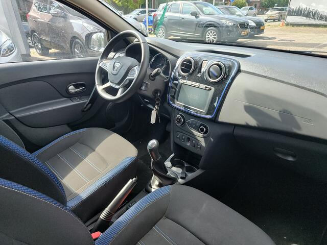 Dacia SANDERO 1.0 TCe BI-FUEL STEPWAY SERIE LIMITEE 15h ANNIVERSAIRE Navi | Camera | Trekhaak
