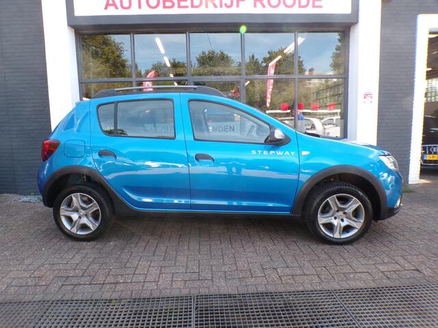 Dacia SANDERO 0.9 TCe SL Stepway NAVI,PDC,TOP STAAT!