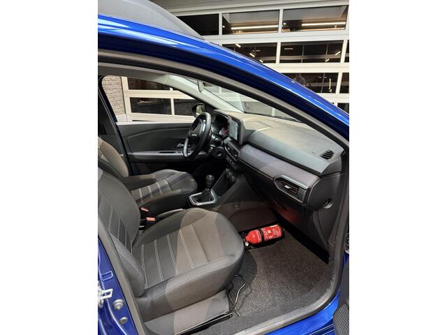 Dacia SANDERO Stepway 1.0 TCe 90 Expression camera pdc Apple CarPlay