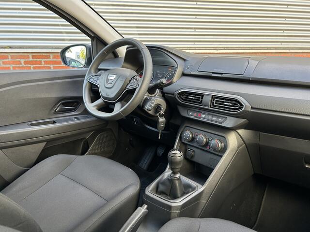 Dacia SANDERO 1.0 TCe 90 Essential | Airco | Parkeersensoren | Cruise Control | Goed onderhouden |