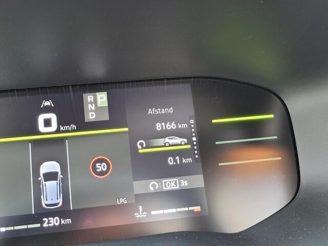 Dacia SANDERO Stepway 1.2 Eco-G 120 extreme | Schuif/Kantel-Dak | Winter Pack | 360° Camera | Hoge Zit