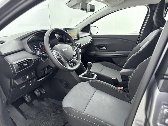 Dacia SANDERO Stepway 1.0 TCe Extreme 110PK | Achteruitrijcamera | Blind Spot Warning | Parkeersensoren Voor en Achter | Climate Control | Apple Carplay/Android Auto | Cruise Control | Keyless | Reservewiel |