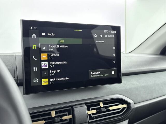 Dacia SANDERO Stepway 1.2 Eco-G EDC 120Pk extreme | Navigatie | Apple & Android Carplay | Parkeersensoren | Camera | Schuif-Kanteldak | Cruise Control & Snelheidbegrenzer | Climate Control | Stoel & Stuurverwarming |