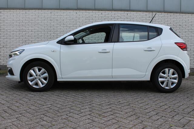 Dacia SANDERO 1.0 TCe 100 PK ECO-G Expression | Trekhaak | Parkeersensoren achter | Apple car Play | Lage km stand |