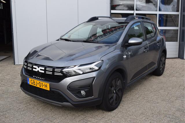 Dacia SANDERO Stepway 1.0 TCe 110 Expression | NL-Auto | Navi | Appple Carplay/Android Auto
