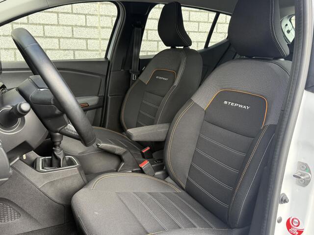 Dacia SANDERO Stepway 1.0 TCe 100 Bi-Fuel Comfort | Climate Control | Apple CarPlay / Android Auto | Parkeersensoren | Cruise Control |