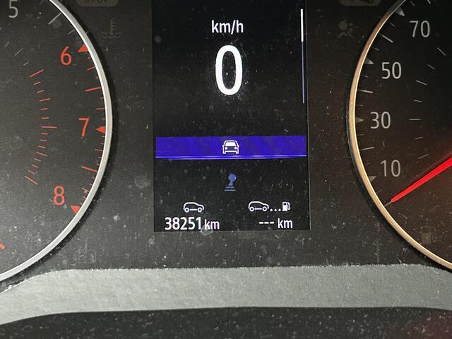 Dacia SANDERO Stepway 1.0 TCe 90 Comfort NAVIGATIE | TREKHAAK | ACHTERUITRIJCAMERA | PARKEERSENSOREN VOOR-EN ACHTER