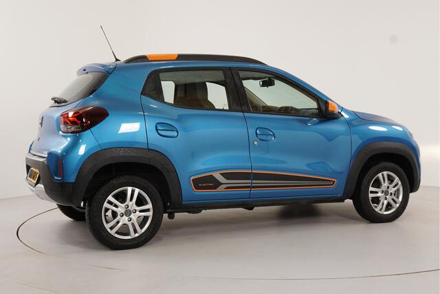 Dacia Spring Comfort Plus (Orange Pack) 27 kWh | Leer | Parkeercamera | Navigatie | Bluetooth |