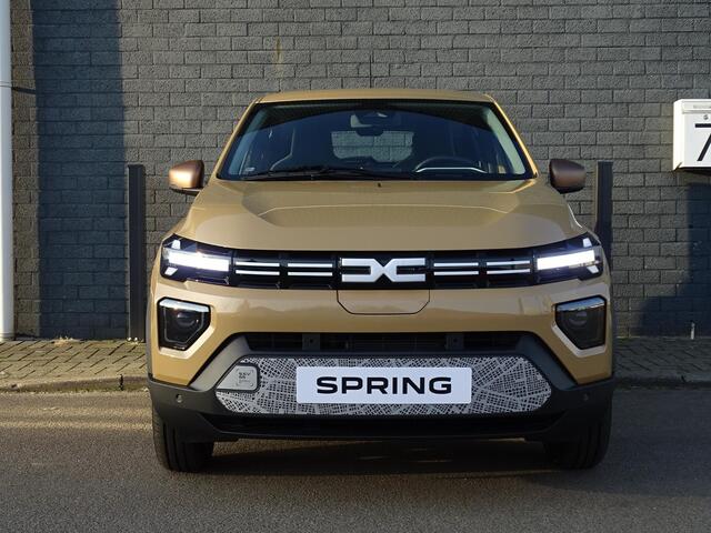 Dacia Spring Extreme 65 26.8 kWh DC Lader / Parkeersensoren voor en achter