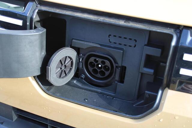 Dacia Spring Extreme 65 26.8 kWh DC Lader / Parkeersensoren voor en achter