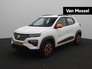 dacia-spring-comfort-plus-met-orang