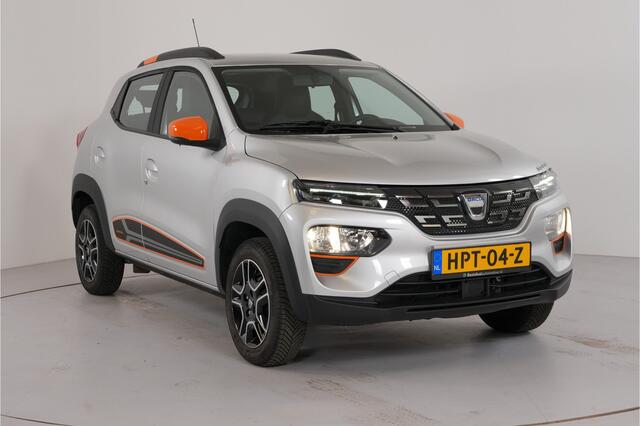 Dacia Spring 27 kWh Orange pack | Camera | Navi | Cruise | Airco | PDC | Bluetooth |