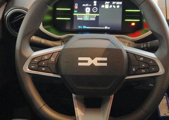 Dacia Spring Expression 65 - DC Lader 30 kWh