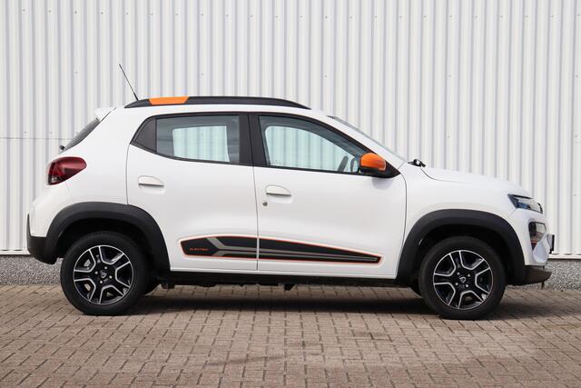 Dacia Spring Comfort Plus 27 kWh | Camera | Airco | Navigatie | Carplay