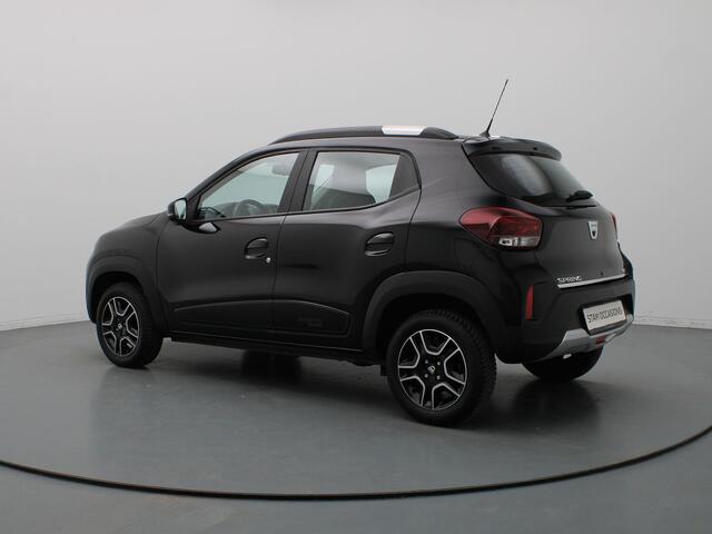 Dacia Spring Comfort Plus (Orange Pack) 27 kWh Automaat Airco | Camera | Navi | Parkeersens. achter