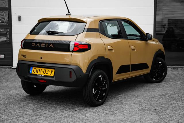 Dacia Spring Extreme 65 26.8 kWh | DC laden 30 kw | Camera | Cruise | Parkeersensoren | Navigatie | DEMONSTRATIE AUTO, VRAAG NAAR BESCHIKBAARHEID |