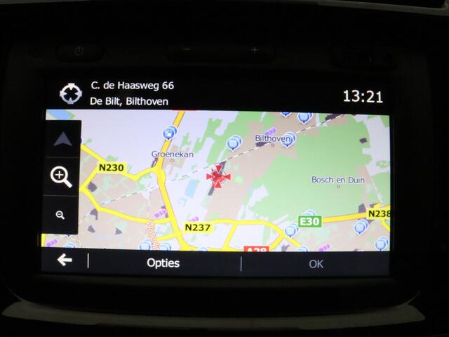 Dacia Spring Expression 27 kWh Airco | Camera | Carplay | Navi | Parkeersens. achter