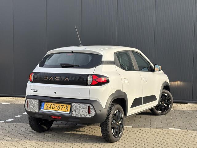 Dacia Spring Extreme 65 28 Kwh | ACHTERUITRIJCAMERA | NAVI | AIRCO | CRUISE CONTROL | APPLE CARPLAY/ANDROID AUTO | ALL-SEASONBANDEN | PDC |