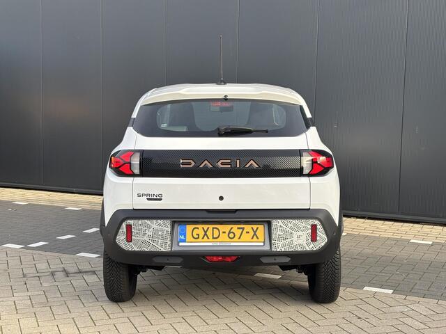 Dacia Spring Extreme 65 28 Kwh | ACHTERUITRIJCAMERA | NAVI | AIRCO | CRUISE CONTROL | APPLE CARPLAY/ANDROID AUTO | ALL-SEASONBANDEN | PDC |