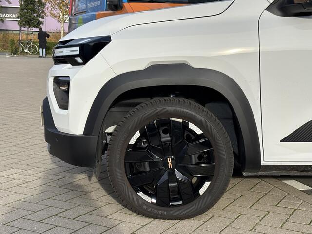 Dacia Spring Extreme 65 28 Kwh | ACHTERUITRIJCAMERA | NAVI | AIRCO | CRUISE CONTROL | APPLE CARPLAY/ANDROID AUTO | ALL-SEASONBANDEN | PDC |