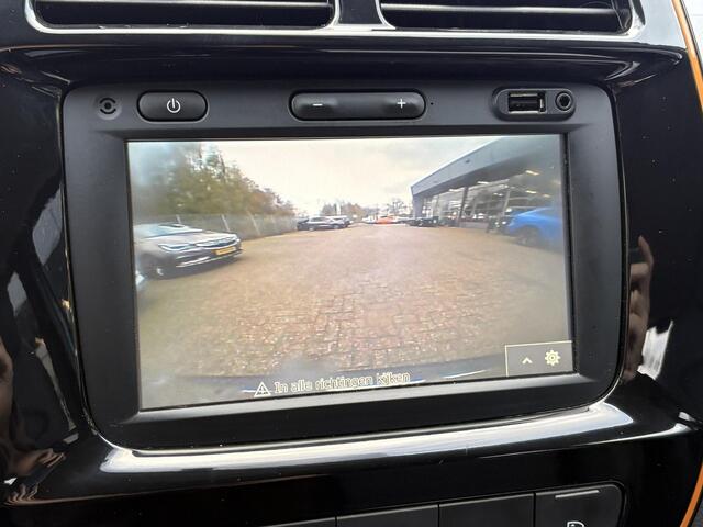 Dacia Spring Expression 27 kWh / SOH 91% / CCS Snelladen / Dealer Onderhouden / Navigatie / Leder / Apple Carplay & Android Auto / Achteruitrijcamera /