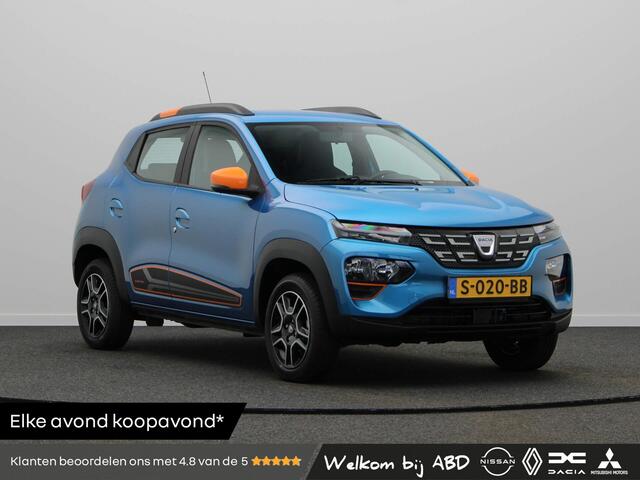 Dacia Spring Comfort Plus 27 kWh | Achteruitrijcamera | Lederen Bekleding | Apple Carplay & Android Auto | Navigatie |