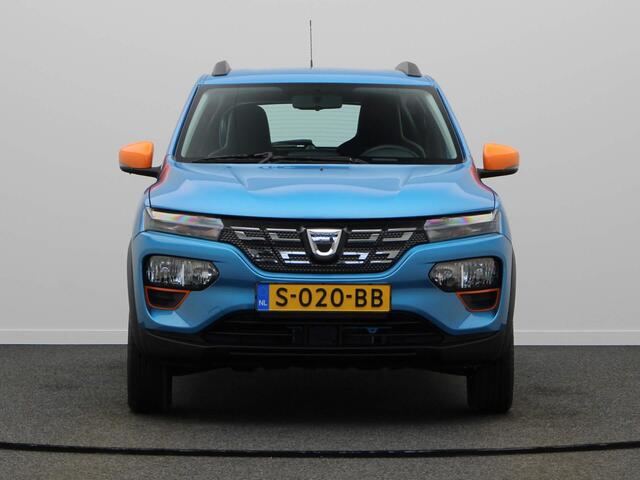 Dacia Spring Comfort Plus 27 kWh | Achteruitrijcamera | Lederen Bekleding | Apple Carplay & Android Auto | Navigatie |