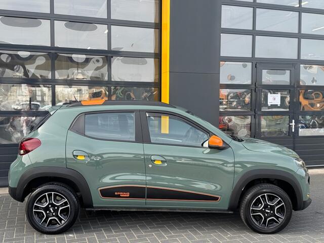 Dacia Spring Expression 27 kWh Camera Navi