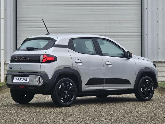 Dacia Spring Extreme 100PK / NIEUWE DACIA SPRING MET 100PK! / Achteruitrijcamera / Draadloze Carplay & Android Auto / Cruise Control / Elektrisch Bedienbare Ramen V+A / LED Verlichting / 10'' Multimediasysteem /