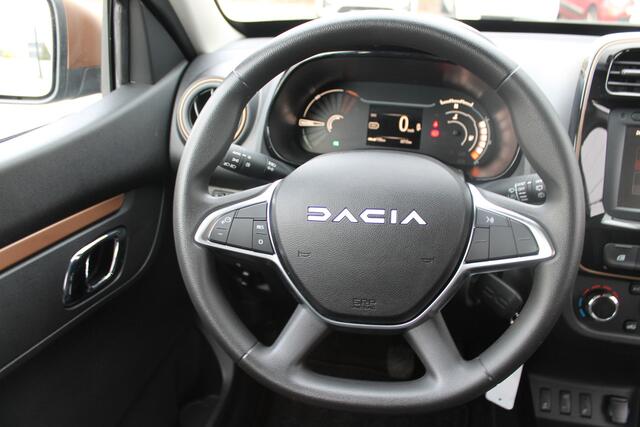 Dacia Spring Extreme 65 PK 27 kWh | Snellader 30 KW | camera achter | Apple car play | State Blue | NAVI |