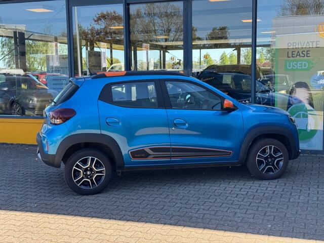 Dacia Spring Essential 27 kWh - camera - navi - leer
