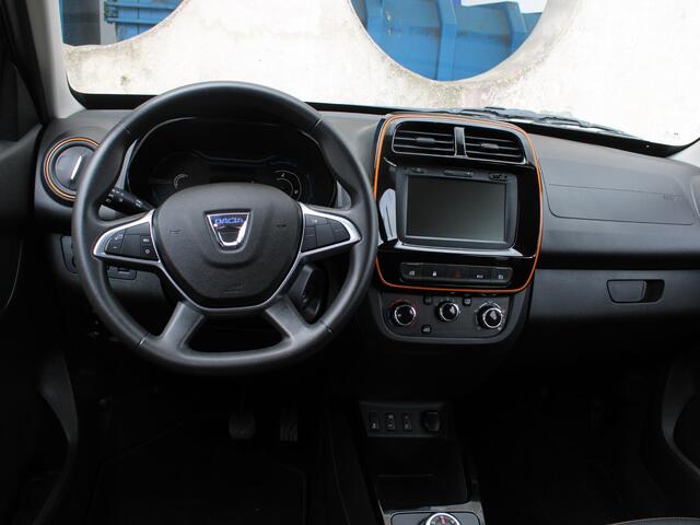 Dacia Spring Comfort Plus 27 kWh | ACHTERUITRIJCAMERA | SOH 92,7% |
