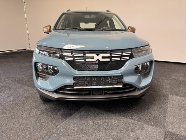 Dacia Spring 65 Extreme 27 kWh SOH 95% Car play Cruise control Camera Airco