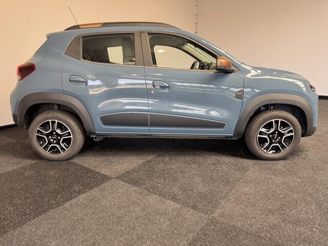 Dacia Spring 65 Extreme 27 kWh SOH 95% Car play Cruise control Camera Airco