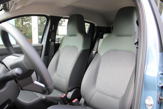 Dacia Spring Extreme 100 24.3 kWh | DEMO