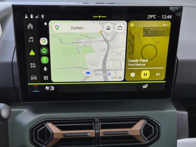Dacia Spring Extreme 65 26.8 kWh / SOH 95% / SNELLADEN / Fabrieksgarantie tot 09-2026<100.000 km / Dealer Onderhouden / Achteruitrijcamera / Apple Carplay & Android Auto / Parkeersensoren voor en achter / Cruise Control /