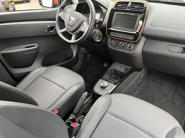 Dacia Spring Expression 27 kWh AUTOMAAT l CAMERA | PARKEERSENSOREN | AIRCO