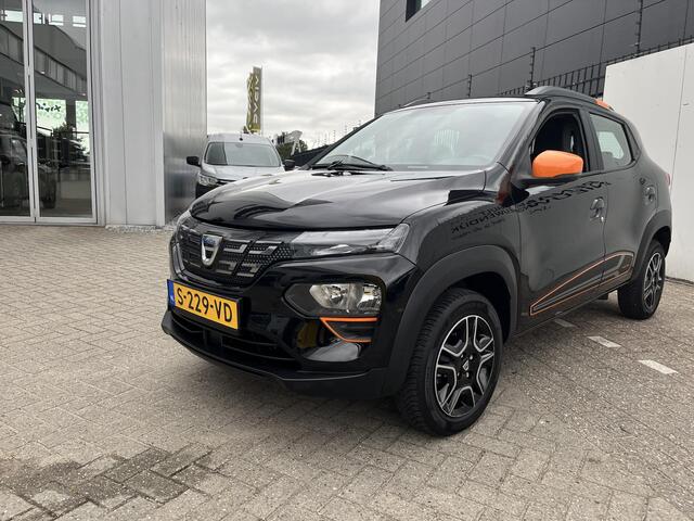 Dacia Spring Expression 27 kWh AUTOMAAT l CAMERA | PARKEERSENSOREN | AIRCO