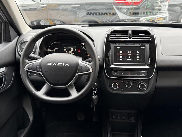 Dacia Spring Expression 27 kWh | NAP | Navigatie | achteruitrijcamera | Snellader | DAB | Airco |