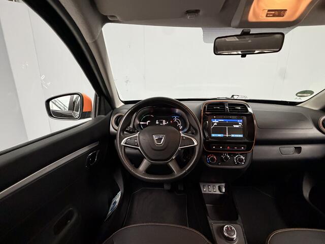 Dacia Spring Comfort Plus (Orange Pack) 27 kWh GARANTIE|Camera|DAB|Leder|Airco