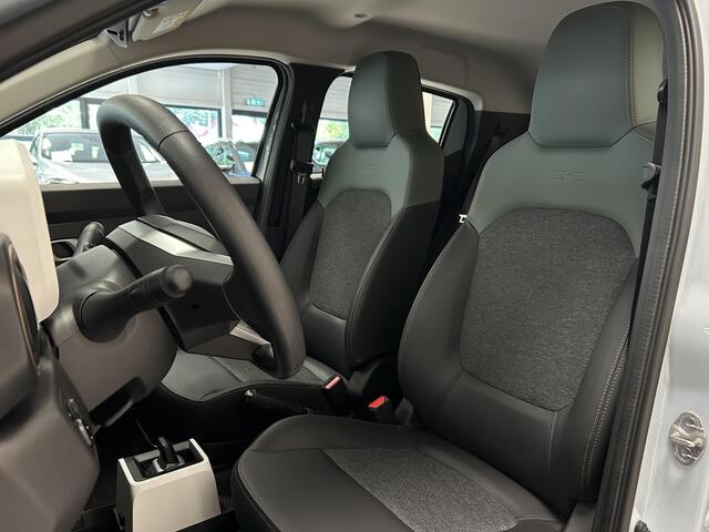 Dacia Spring Extreme 100 24.3 kWh | Camera | SoH 99% | Airco | Navigatie | V2L | Cruise control |
