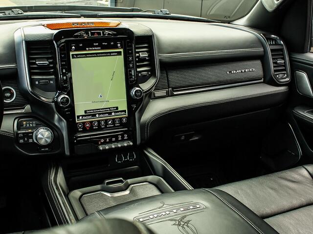 Dodge 1500 Ram Limited Night 5.7 V8 402PK Automaat Crew Cab | LPG | PANORAMADAK | LUCHTVERING | ELECTRISCHE SIDESTEPS | 12 INCH DISPLAY |