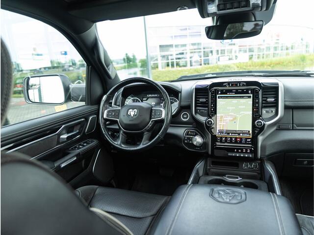 Dodge 1500 Ram Laramie Night | Pano | H&K | Tailgate doors | Fifth wheel
