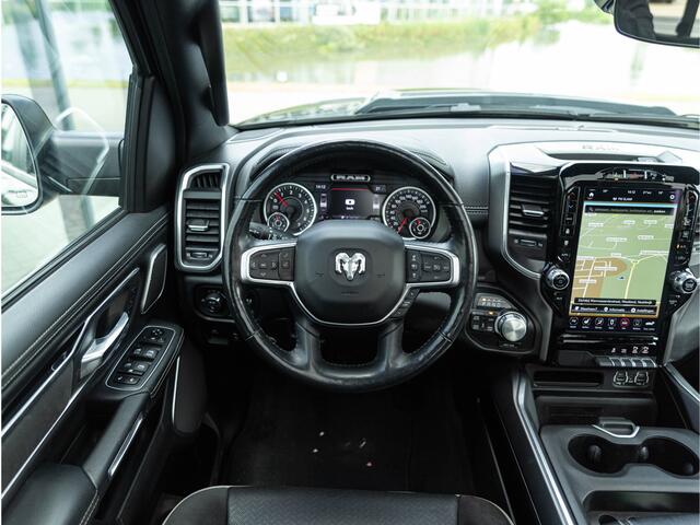 Dodge 1500 Ram Laramie Night | Pano | H&K | Tailgate doors | Fifth wheel
