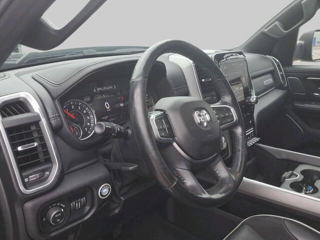 Dodge 1500 Ram 5.7 V8 4x4 Crew Cab Laramie | Bakflip | Panoramadak | elek. Treeplanken | 360gr camera | Geheel rijklaar incl. Garantie