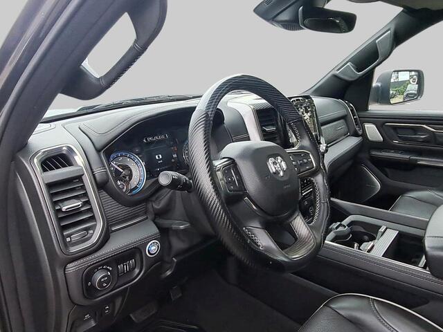 Dodge 1500 Ram 5.7 V8 4x4 Crew Cab Limited| Bakflip | Panoramadak | elect. Treeplanken | 360gr camera | Geheel rijklaar incl. Garantie