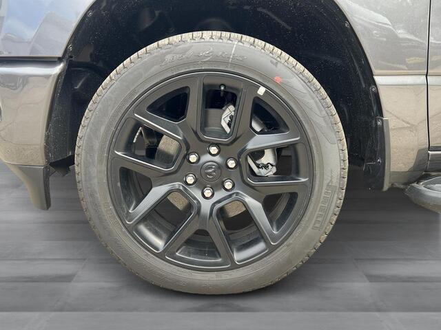 Dodge 1500 Ram 5.7 V8 4x4 Crew Cab Laramie | Model24 | Adaptieve cruise control | Incl Undercover| 360gr camera| Panorama | Trekhaak | LPG| | NIEUWE AUTO | Geheel rijklaarprijs | DIRECT RIJDEN |