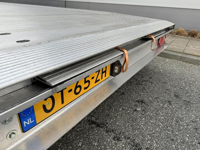 Dodge 1500 Ram 5.7 V8 4x4 Crew Cab Limited 10y + Fifthwheel Alu oplegger Autotransporter 5300 kg tech laadverm. Zeer complete en uniek!