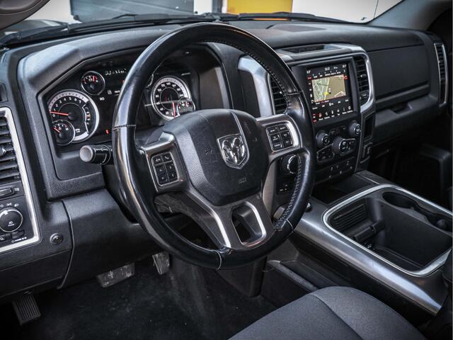 Dodge 1500 Ram SLT Classic Night | 5.7L HEMI V8 | Nieuw geleverd